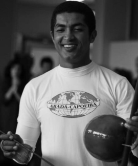 Mestrando Cafuzo ABADÁ-Capoeira España