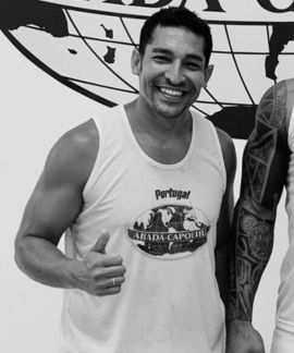 Entrena Capoeira en Vigo con Bambino ABADÁ